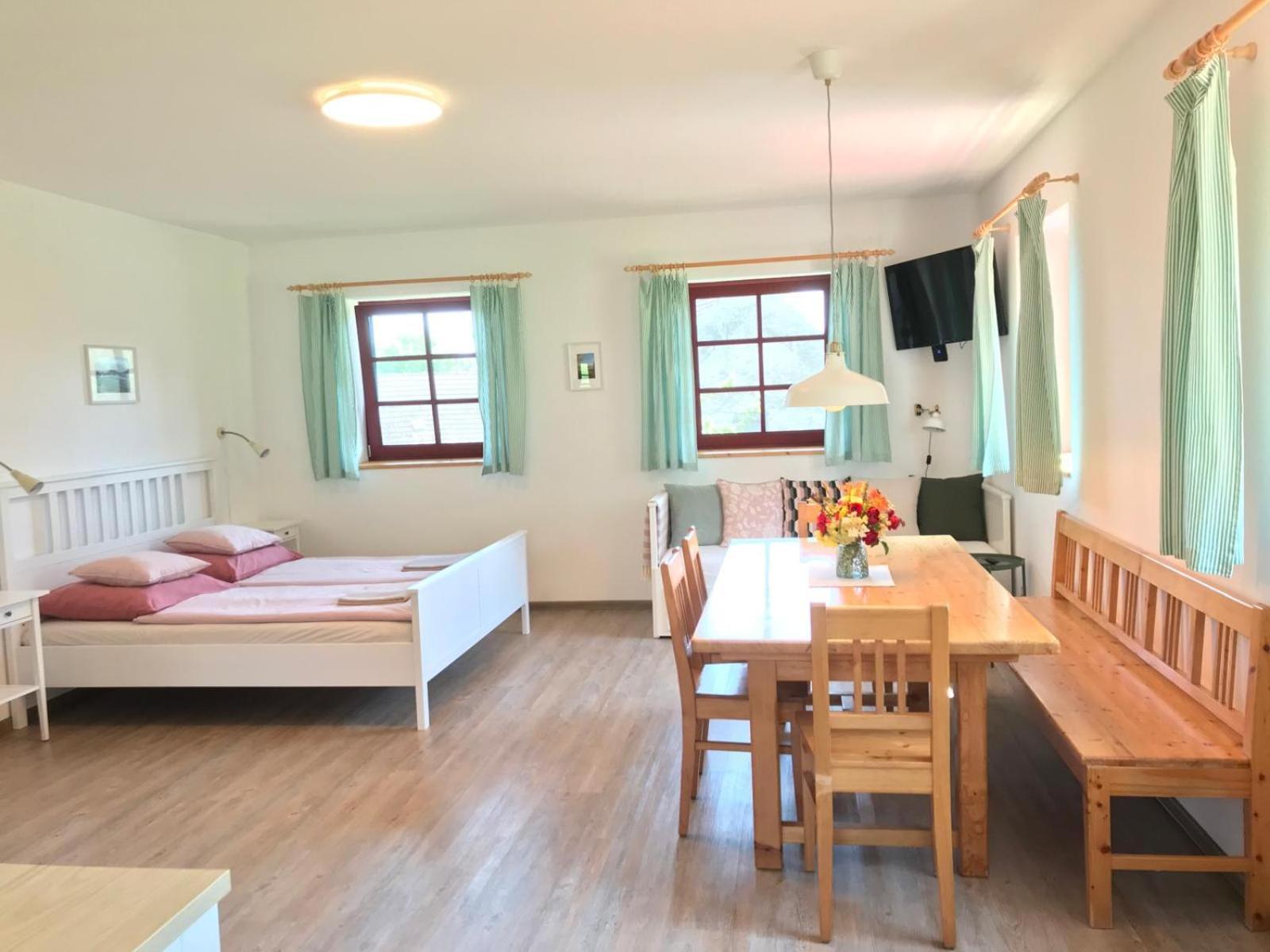 Ubytovani Praschlhaus Horni Plana Luaran gambar