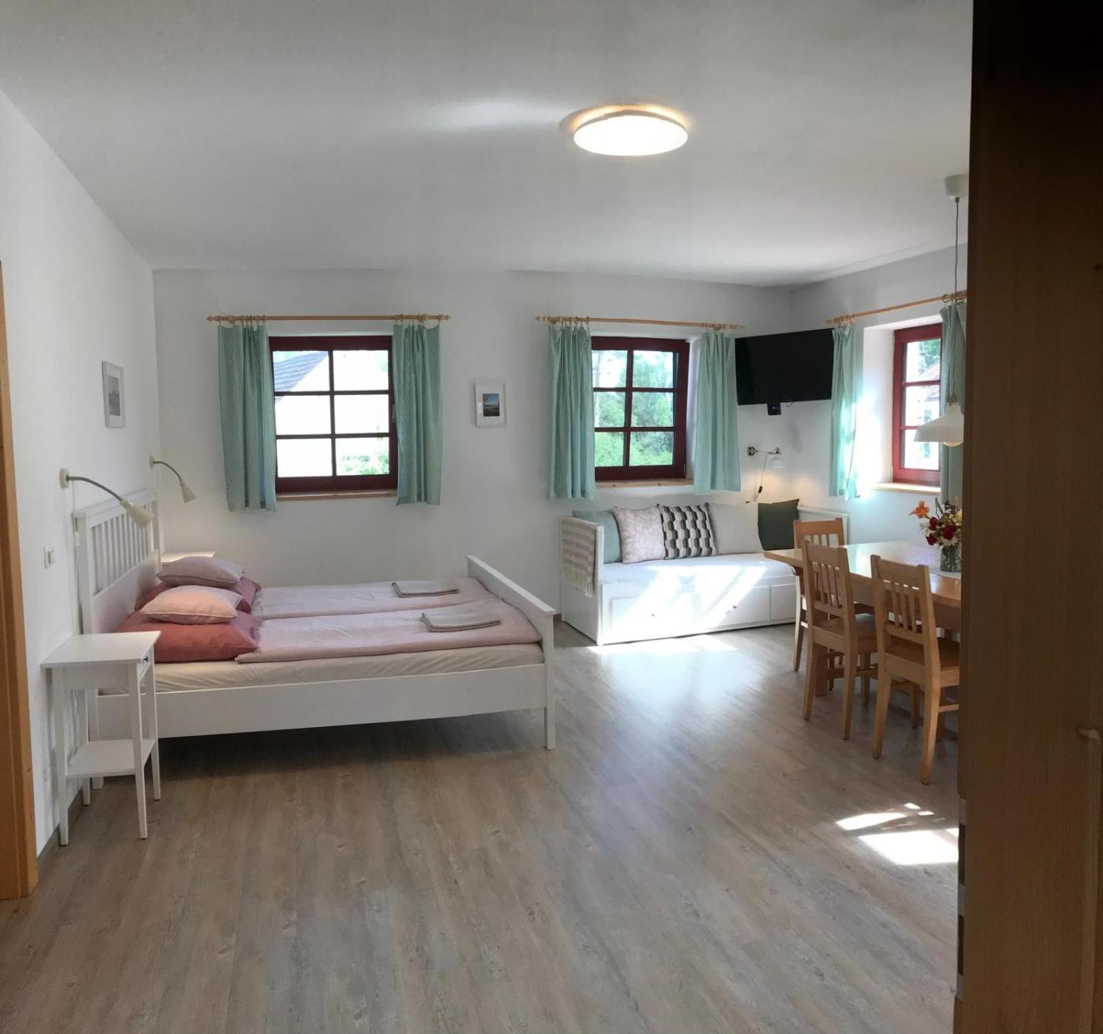 Ubytovani Praschlhaus Horni Plana Luaran gambar